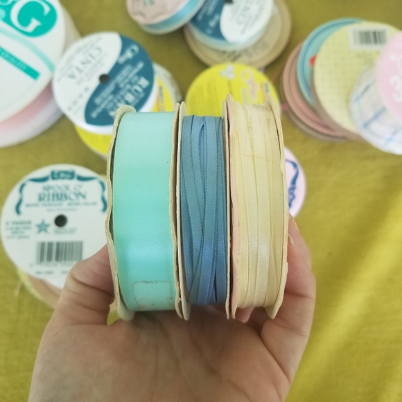 Vintage Ribbon Lot Mix Assorted Seasonal Mostly New & Vtg Lot Of 48 - Picture 12 of 15